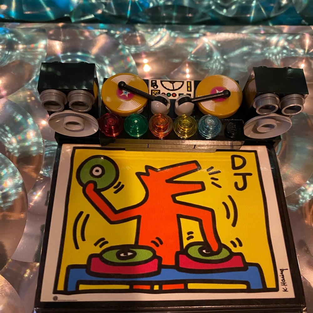 DJ KEITH HARING LEGO GIFT SET MINT !!!